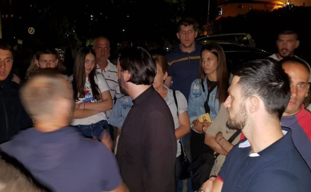 Поруке са литија у Херцег Новом: Одбрана светиња НАШ ИЗБОР И НАШ ЖИВОТ